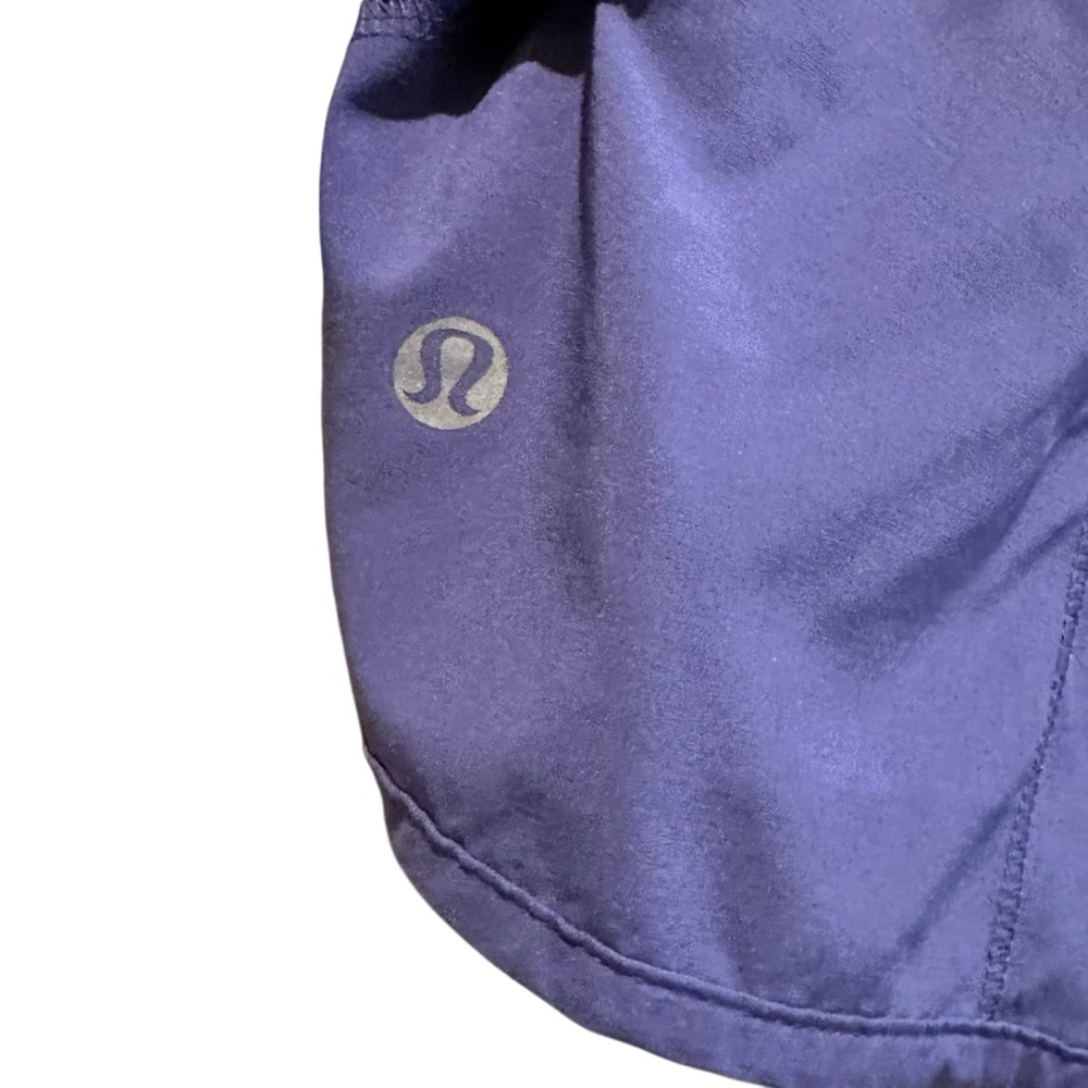 (Sold) Lululemon Run Speed Shorts Royalty Purple 2.5” Inseam Size 4 - Picture 5 of 10